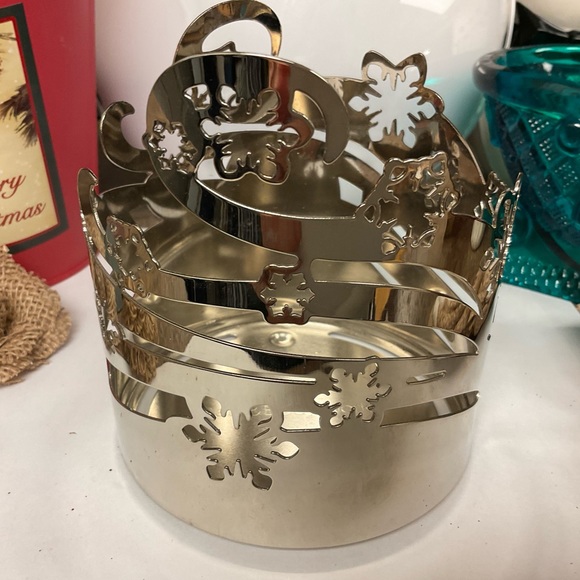 BBW Metal🕯️Candle Holder☃️ - Picture 4 of 4